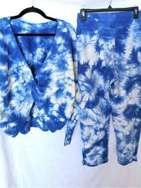 JoyLab Blue & White Tie-Dye Jogger Set
